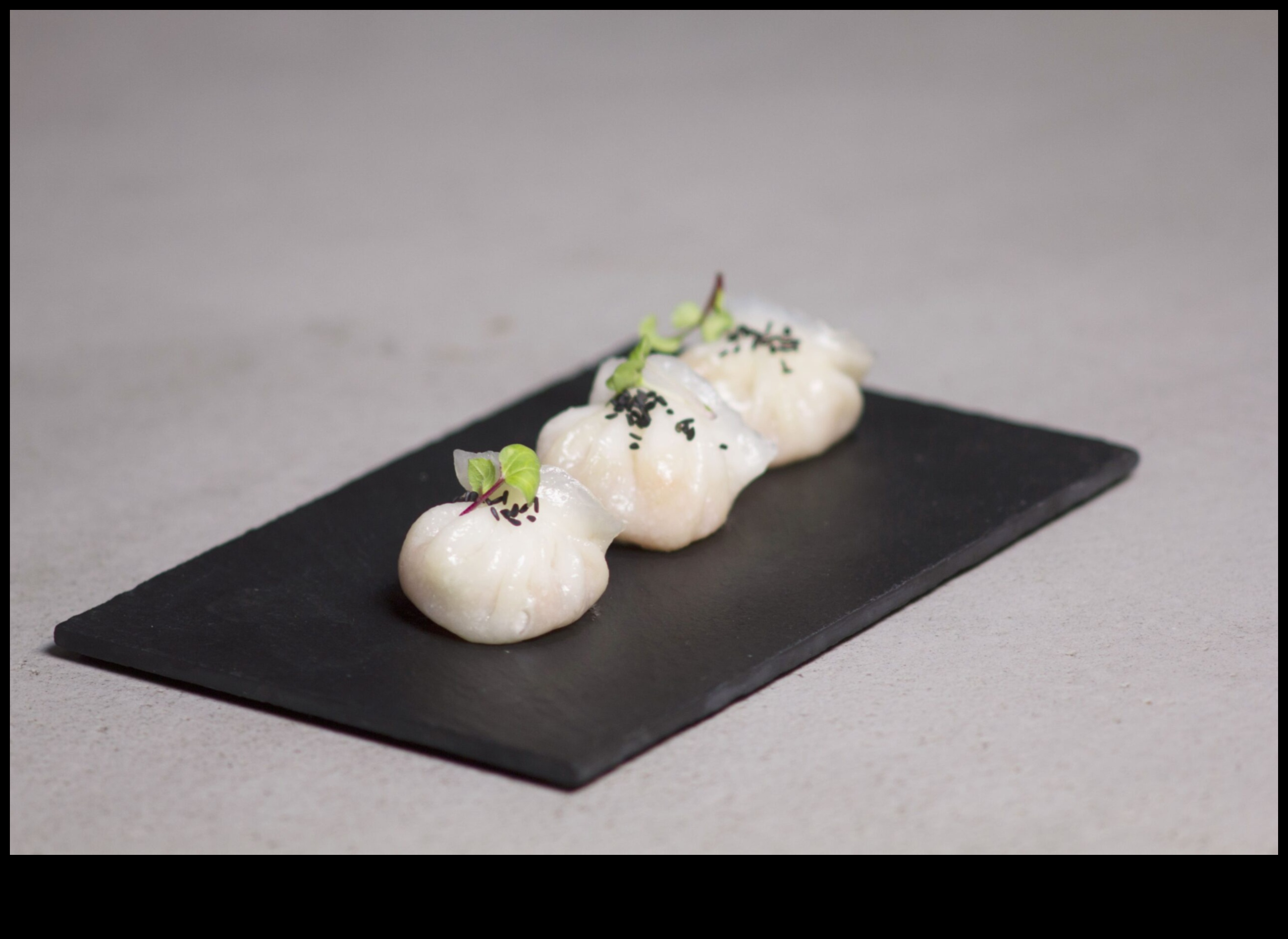 اكتشاف ديم سوم: استمتع بسحر صناعة الزلابية الآسيوية