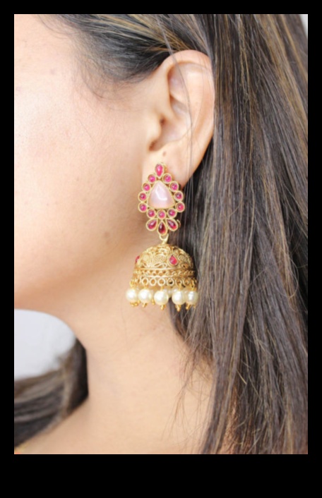 النعمة الذهبية: قم بإضاءة هالتك من خلال المجد المصقول بالذهب لأقراطنا