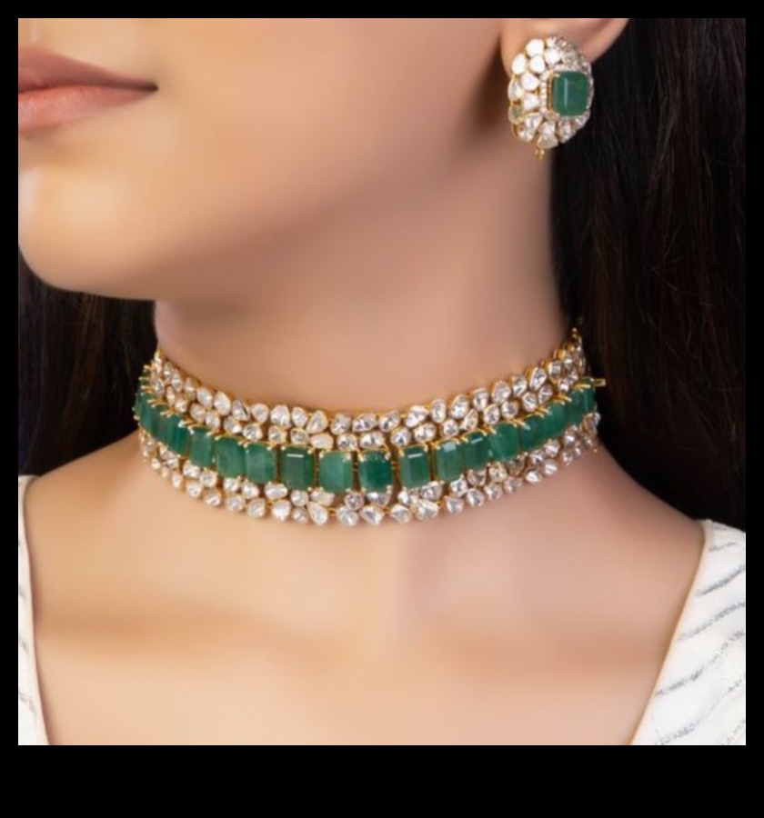 الرقي الدقيق: زيّن رقبتك بقلاداتنا المصنوعة بمهارة