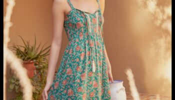 النسيم البوهيمي: ملابس خفيفة وانسيابية لبوهو بليس