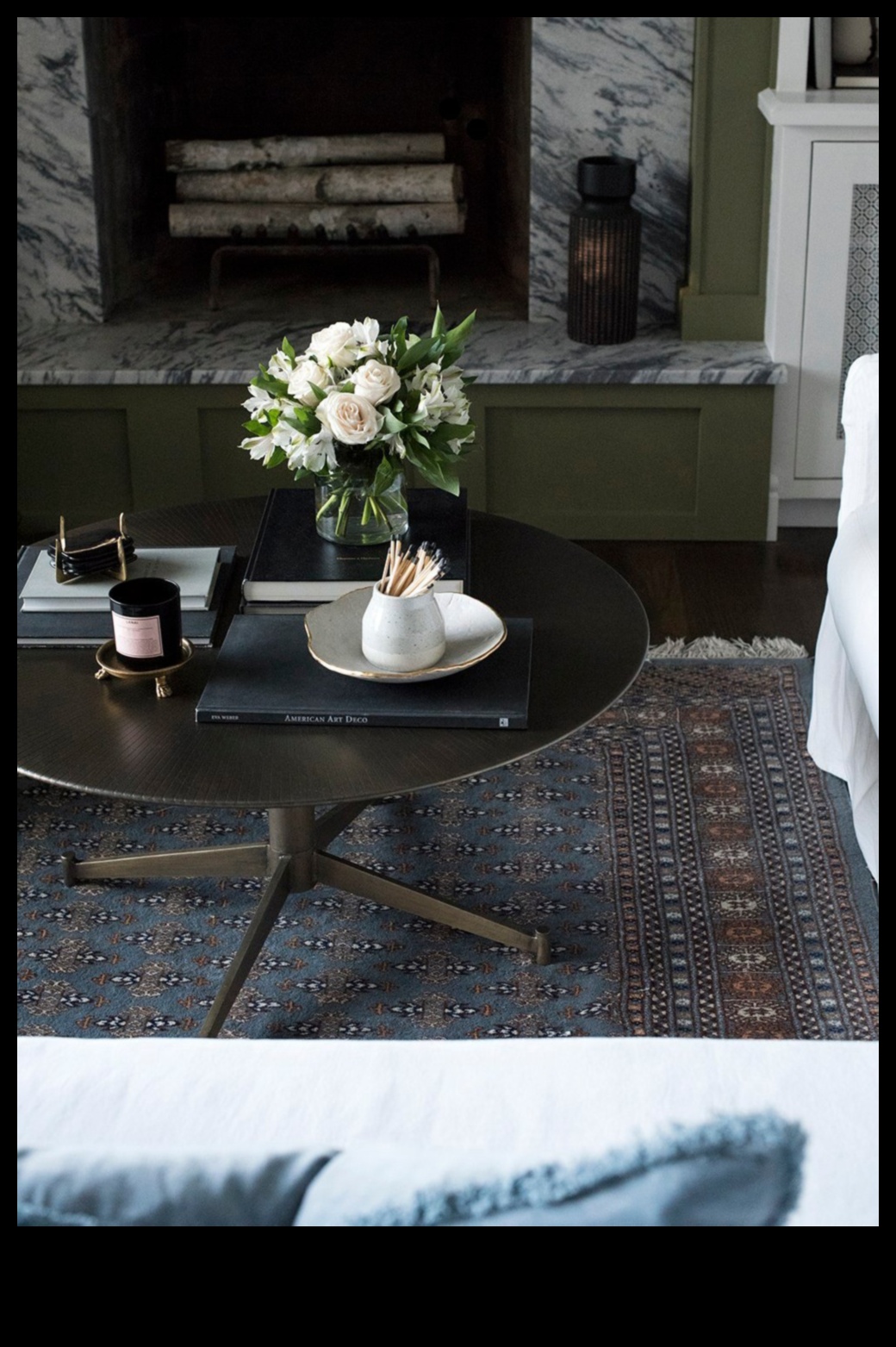 رؤى عتيقة: أناقة كلاسيكية لا تنتهي موضتها أبدًا