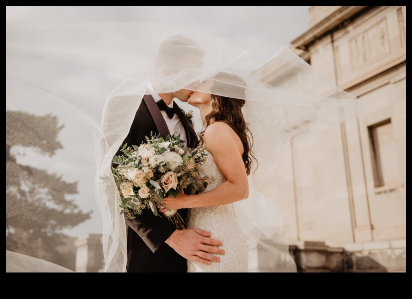 استمتع بالتنقل بسلاسة في التخطيط لحفلات الزفاف من خلال نهج خالٍ من التوتر 4 الفرح السلس: التنقل في التخطيط لحفل الزفاف