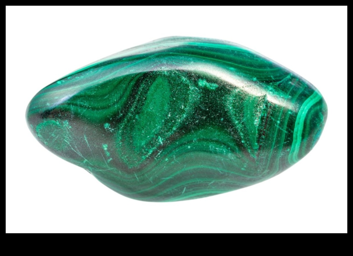 أعجوبة الملكيت: أطلق العنان لقوة اللون الأخضر الساحرة