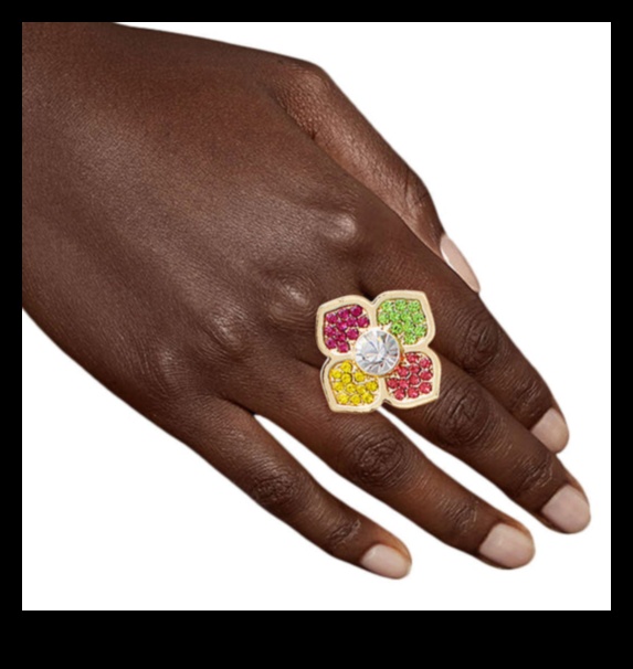 جولدن جاردن: أزهري في تألق مع خواتمنا المزينة بالذهب